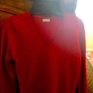 Red long sleeve V snug light sweater/blouse